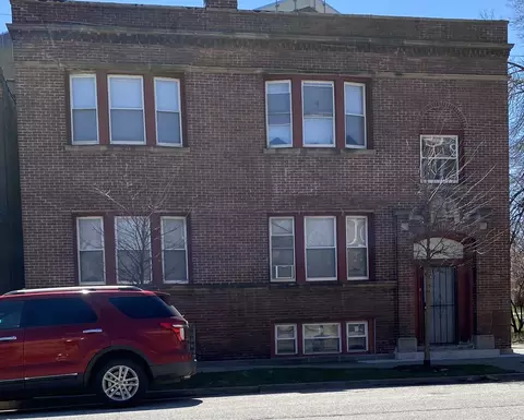 Undisclosed, Chicago, IL 60617