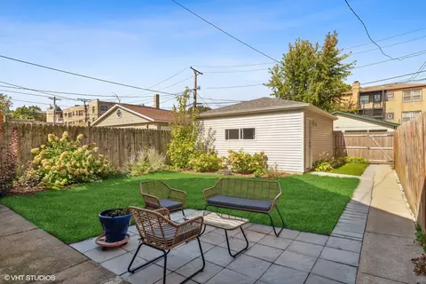 Exterior - 3222 W Olive Ave, Chicago, IL 60659 photo 3 of 3