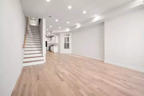 4339 S Evans Ave, Chicago, IL 60653 photo 5
