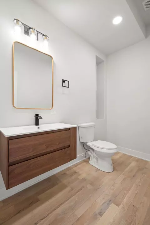 4339 S Evans Ave, Chicago, IL 60653 photo 31