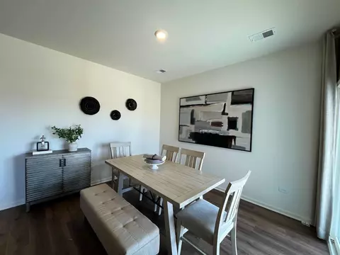 1182 Wood Lily Ln, Bartlett, IL 60103 photo 26