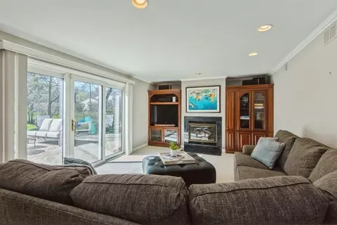 90 Ferndale Rd, Deerfield, IL 60015 photo 11