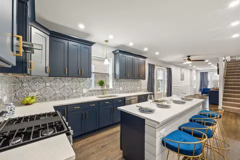Kitchen - 9407 S Rhodes Ave, Chicago, IL 60619 photo 4 of 6