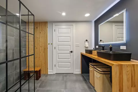 Other - 9407 S Rhodes Ave, Chicago, IL 60619 photo 3 of 6