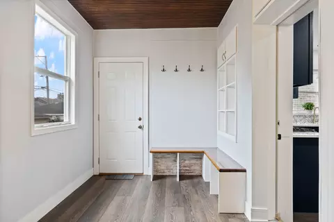 Entry Way - 9407 S Rhodes Ave, Chicago, IL 60619 photo 3 of 3