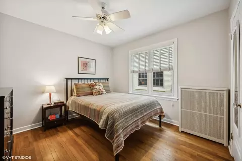Bedroom - 3043 Thayer St, Evanston, IL 60201 photo 1 of 3