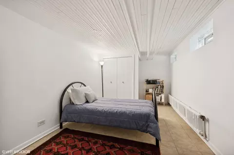 Bedroom - 3043 Thayer St, Evanston, IL 60201 photo 3 of 3
