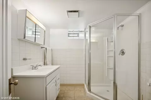 Bath - 3043 Thayer St, Evanston, IL 60201 photo 2 of 2