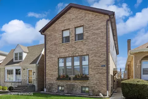 5507 N Parkside Ave, Chicago, IL 60630
