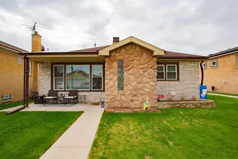 7613 W Bryn Mawr Ave, Chicago, IL 60631