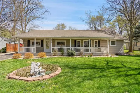 25047 S Fryer St, Channahon, IL 60410
