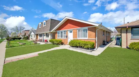 Exterior - 5202 State Rd, Burbank, IL 60459 photo 6 of 6