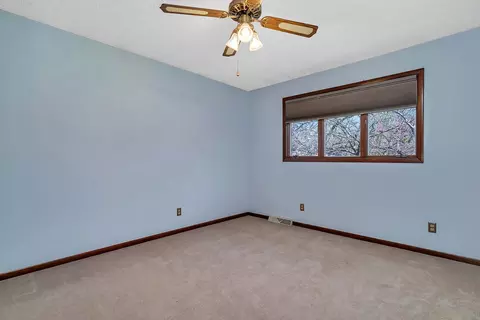 236 Grant St, Seneca, IL 61360 photo 15