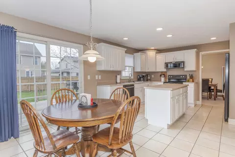 Dining - 3213 Clairbridge Dr, Bloomington, IL 61704 photo 1 of 4