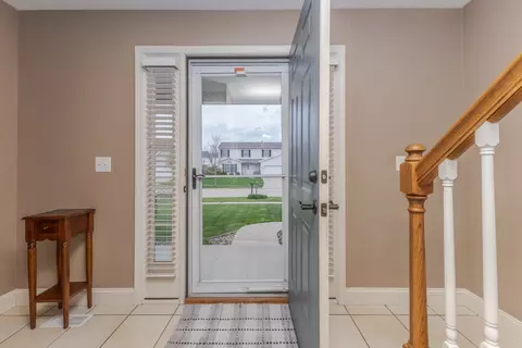 Entry Way - 3213 Clairbridge Dr, Bloomington, IL 61704 photo 1 of 4