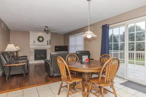 Dining - 3213 Clairbridge Dr, Bloomington, IL 61704 photo 2 of 4