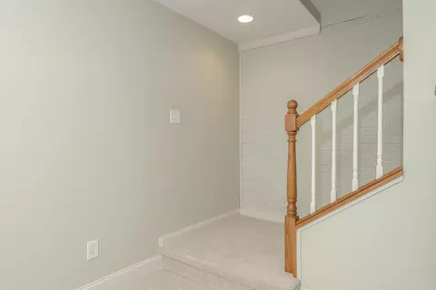 Entry Way - 3213 Clairbridge Dr, Bloomington, IL 61704 photo 4 of 4