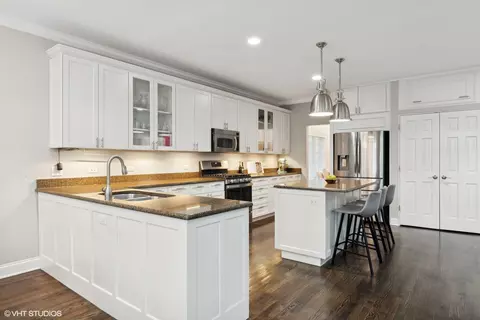 930 Forest Ave, Deerfield, IL 60015 photo 5