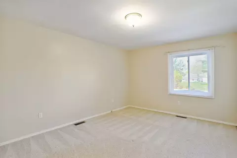 Bedroom - 1197 Sandra Ln, Monticello, IL 61856 photo 8 of 8