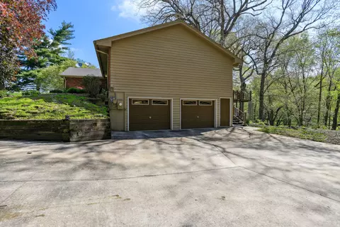 Exterior - 1197 Sandra Ln, Monticello, IL 61856 photo 7 of 15