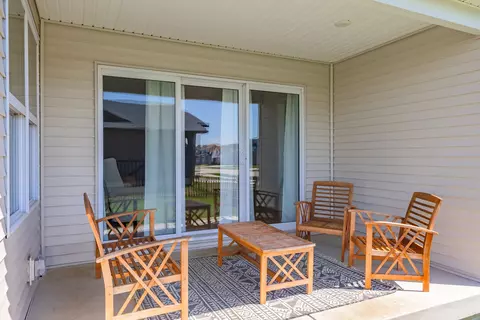 Exterior - 1201 Granite Way, Normal, IL 61761 photo 3 of 10