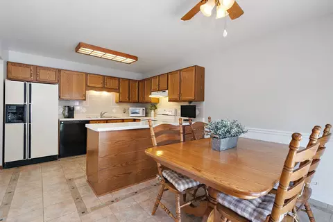 Kitchen - 605 Willow St, Maple Park, IL 60151 photo 4 of 4