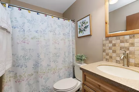 Bath - 605 Willow St, Maple Park, IL 60151 photo 1 of 1