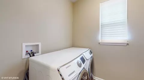 Other - 290 Longview Dr, Elgin, IL 60123 photo 12 of 13