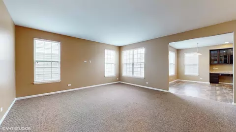 Other - 290 Longview Dr, Elgin, IL 60123 photo 3 of 13