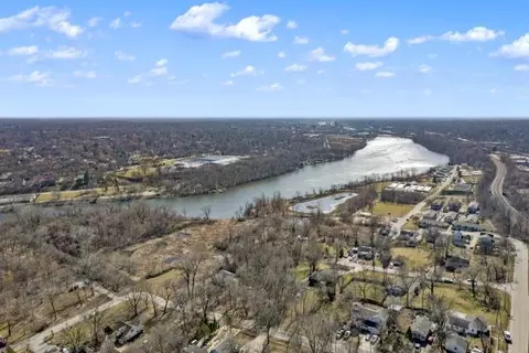 View/Area - 64 Genesee Ave, Elgin, IL 60123 photo 5 of 5