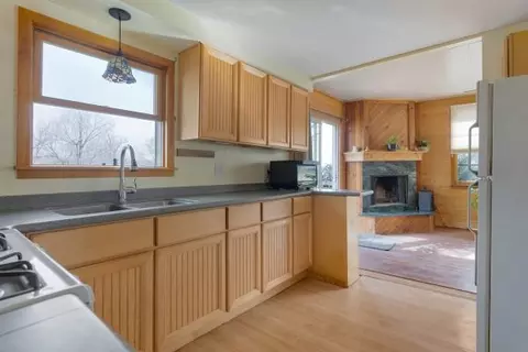 Kitchen - 64 Genesee Ave, Elgin, IL 60123 photo 3 of 3