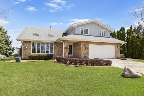14031 S Trails End Dr, Homer Glen, IL 60491
