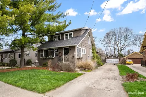 700 S 7th St, Saint Charles, IL 60174