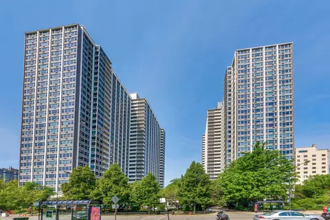 4250 N Marine Dr #1926, Chicago, IL 60613