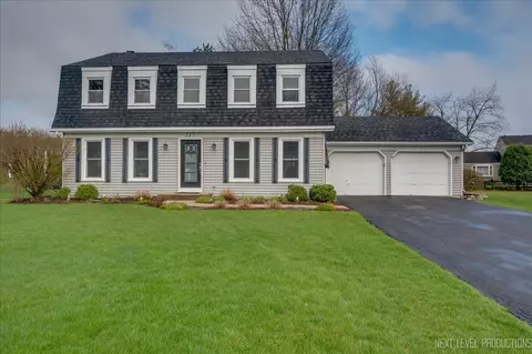 6 S221 Marblehead Ct, Naperville, IL 60540