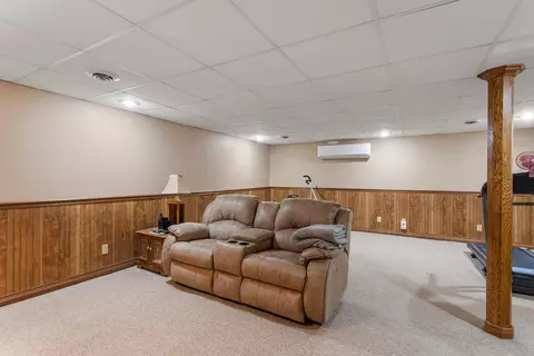 Living - 316 E North St, Mansfield, IL 61854 photo 4 of 4