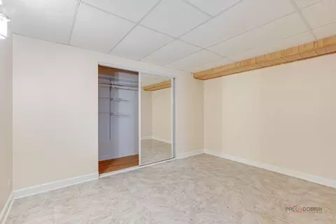 Bedroom - 2539 Windrush Ln, Northbrook, IL 60062 photo 1 of 1