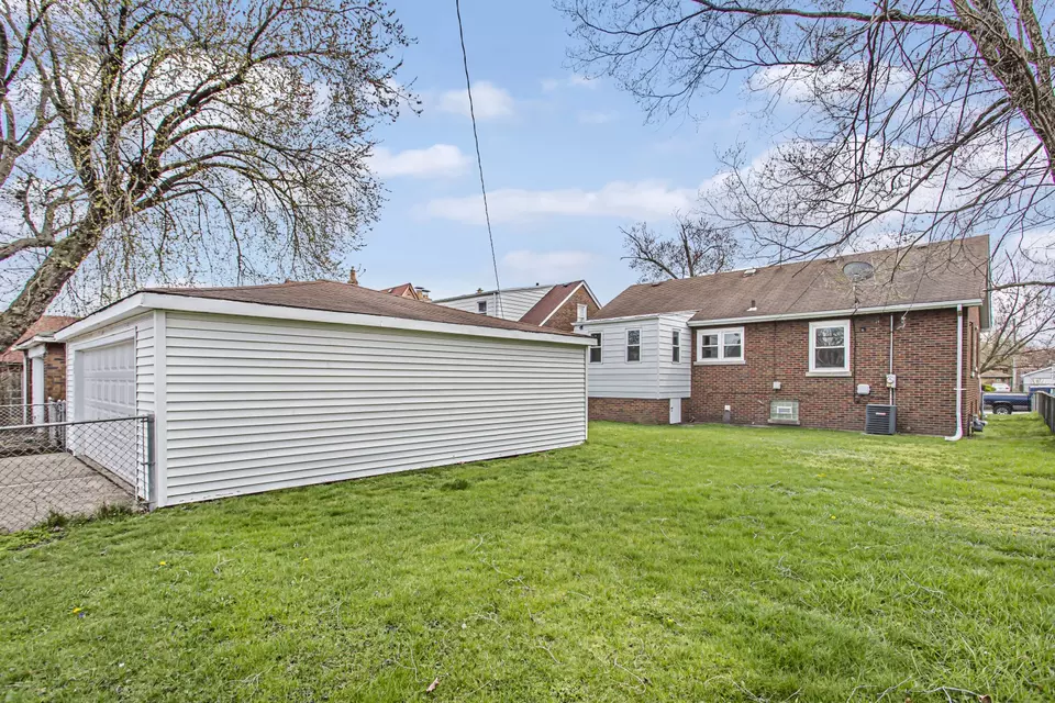 Exterior - 42 Highland St, Calumet City, IL 60409 photo 4 of 4