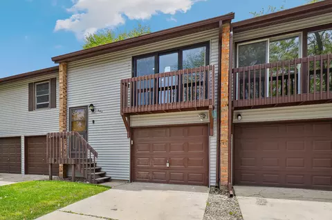 344 Ozark Dr, Bolingbrook, IL 60440