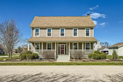 1504 Portia Rd, Grayslake, IL 60030