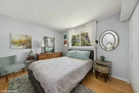 Bedroom - 750 Leaf Ct, Bartlett, IL 60103 photo 1 of 3