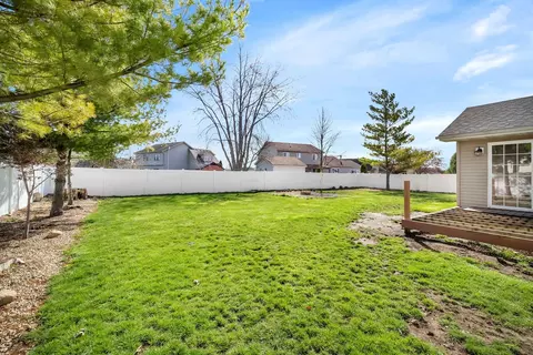 Exterior - 1685 Schubert Dr, Morris, IL 60450 photo 7 of 10