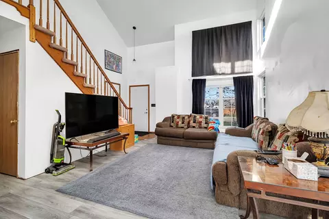 Living - 1685 Schubert Dr, Morris, IL 60450 photo 2 of 2