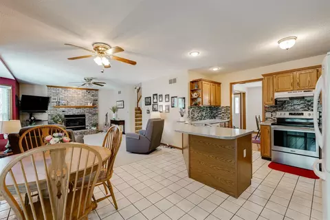 Kitchen - 1202 Timber Ridge Ct, Normal, IL 61761 photo 3 of 4