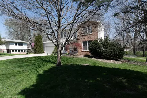 Exterior - 1202 Timber Ridge Ct, Normal, IL 61761 photo 5 of 21