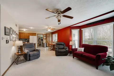 Living - 1202 Timber Ridge Ct, Normal, IL 61761 photo 2 of 4