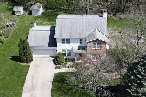 Exterior - 1202 Timber Ridge Ct, Normal, IL 61761 photo 20 of 21