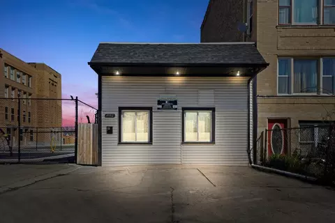 4132 W West End Ave, Chicago, IL 60624
