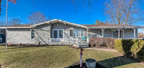 2313 Morcambe Bay Dr, New Lenox, IL 60451