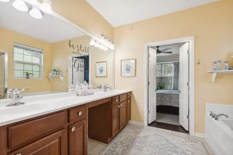 Bath - 12850 Applegate Dr, Huntley, IL 60142 photo 1 of 3